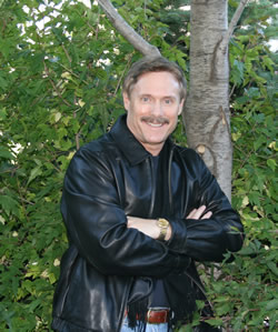 Author Photo: Christopher Valen